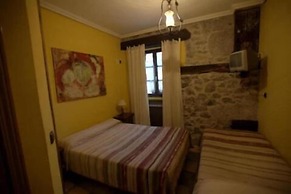 Hostal Rural Elosta