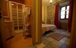 Hostal Rural Elosta