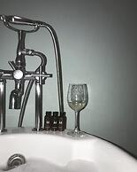 The Mansion Hoi An by Minova