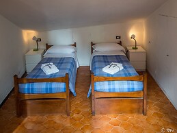 El Nin Apartment With Terrace