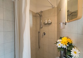 El Nin Apartment With Terrace