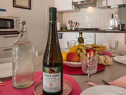 El Nin Apartment With Terrace