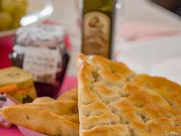 El Nin Apartment With Terrace