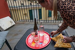 El Nin Apartment With Terrace