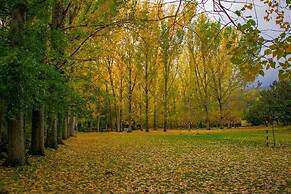 Hostel El Lago Caceres