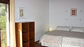 Hostel El Lago Caceres