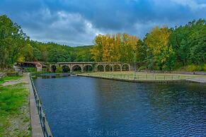 Hostel El Lago Caceres