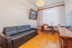 GM Apartment Nikitsky Boulevard