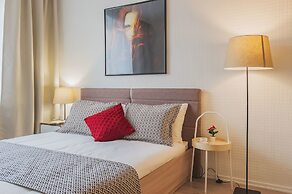 GM Apartment Patriarshiy