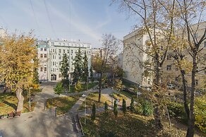 GM Apartment Vspolniy