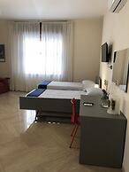 Napoli City Inn