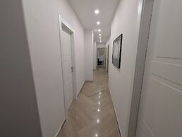 Napoli City Inn