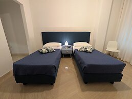 Napoli City Inn