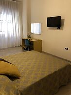 Napoli City Inn