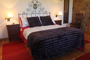 Casas Rurales A Chairiña Y A Revolta