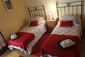 Casas Rurales A Chairiña Y A Revolta