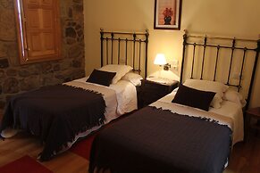 Casas Rurales A Chairiña Y A Revolta