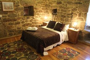 Casas Rurales A Chairiña Y A Revolta