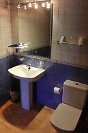 Casas Rurales A Chairiña Y A Revolta