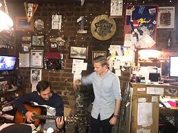 Embassie Backpackers Liverpool