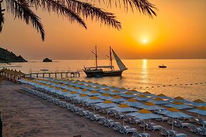 Pirates Beach Club - All Inclusive