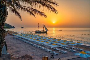 Pirate's Beach Club - All Inclusive