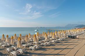 Pirates Beach Club - All Inclusive