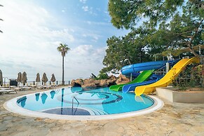 Pirates Beach Club - All Inclusive