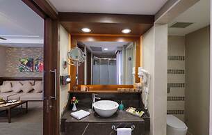 Pirate's Beach Club - All Inclusive