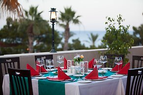 Pirate's Beach Club - All Inclusive