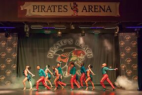 Pirate's Beach Club - All Inclusive
