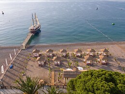 Pirate's Beach Club - All Inclusive