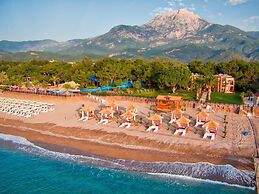 Pirates Beach Club - All Inclusive