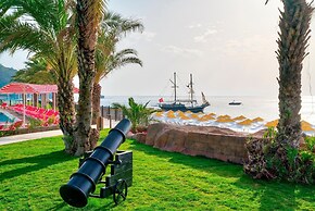 Pirates Beach Club - All Inclusive