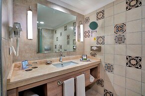 Pirate's Beach Club - All Inclusive