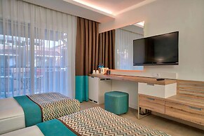 Pirate's Beach Club - All Inclusive