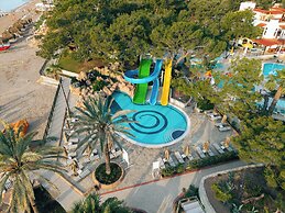 Pirates Beach Club - All Inclusive