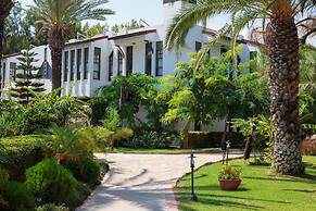 Pirate's Beach Club - All Inclusive