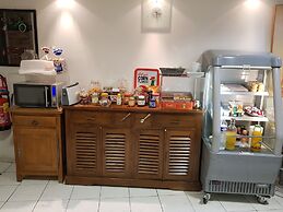 Hôtel Le Saint-Hubert - Gare de Lyon Bastille