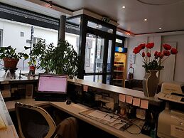 Hôtel Le Saint-Hubert - Gare de Lyon Bastille