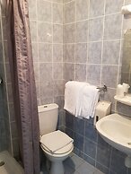 Hôtel Le Saint-Hubert - Gare de Lyon Bastille