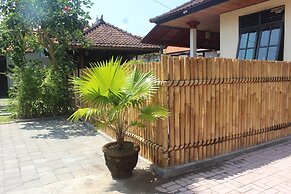 Jukung Villas Kuta