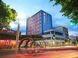 Ibis Cúcuta Hotel