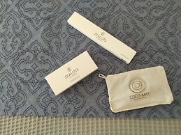 Esperia Luxury Suites