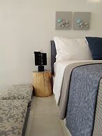 Esperia Luxury Suites