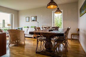 Höfðagata Guesthouse