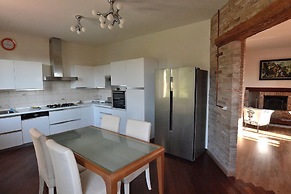 Villa Rossa Up To 10 People With Pool