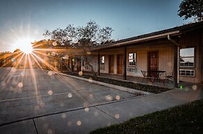Lone Star Lodge and Marina