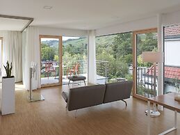 Lumina Apartments