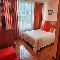Water Palace Hostal
